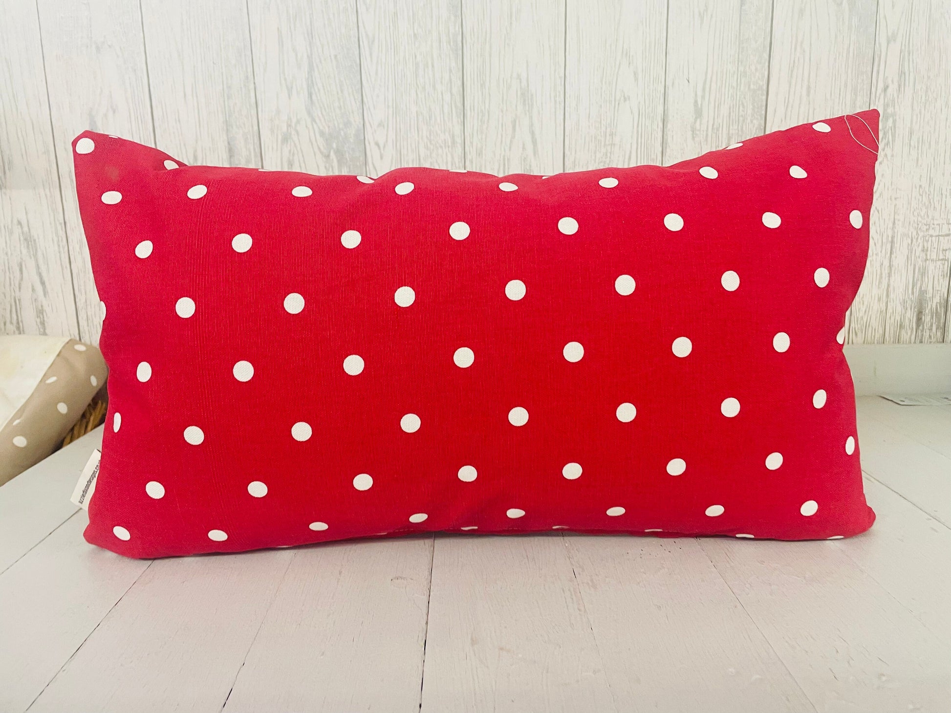 Red Dotty anyone can cuddle long Panel cushion -Welsh quote cushion