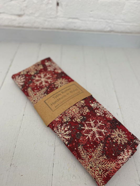 Christmas Table Runner-Snowflake Red and Gold